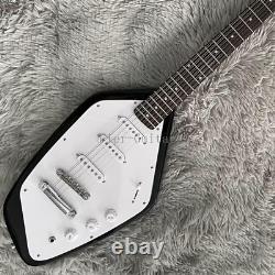 12-Strings White Electric Bass Solid Body Pentagonal Body Maple Neck 21 Frets