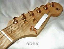 Custom Build Guitar Stratocaster Maple Neck -Gold Hardware Green Silk Finish