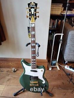 D'Angelico Deluxe Bedford Guitar -BNIB- Hunter Green with hard case NOS