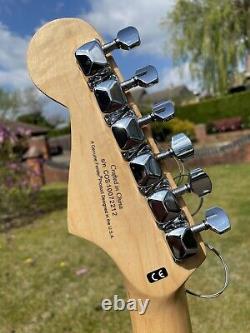 Fender Squier 6-String Bullet Strat Electric Guitar Black