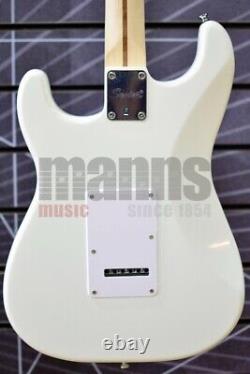 Fender Squier Electric Guitar Bullet Stratocaster with Tremolo in White