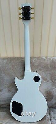 Gibson Les Paul Signature T Alpine White BRAND NEW from 2013 NEVER Played