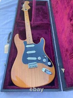 Kay K-32 S Electric Guitar 1970's solid wood excellent condition