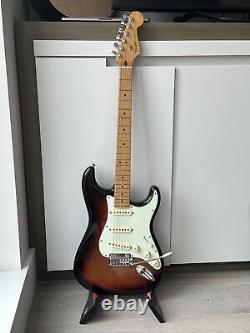 NEW Fender Player Plus Stratocaster, MN, 3-Colour Sunburst