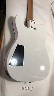 New 6 String Electric Guitar Finish Gloss White Factory Customized Professional