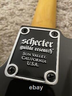 Schecter Diamond Series PT Gloss Black Electric Guitar